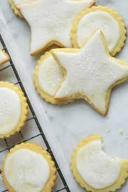 Perfect For Decorating These Buttery Sugar Cookies Roll Out Easily And Have A Beautifully Tender King Arthur Flour Recipes Classic Holiday Recipes Xmas Food