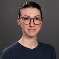 Kimberly Mainville's Instagram, Twitter & Facebook