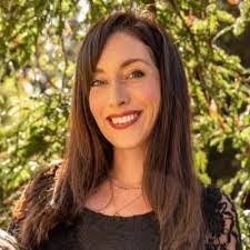 Lisa Tadlock's Instagram, Twitter & Facebook