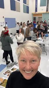 Let this week's Long Walk Talk take you from our rainy hilltop to thoughts  of warm summer fun as Head of School Mike Peller shares a bit about what we  are calling