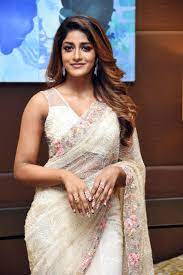 Actress Dimple Hayathi Sleeveless Saree at Khiladi Pre Release Stills |  Saree, Dimples, Girl fashion
