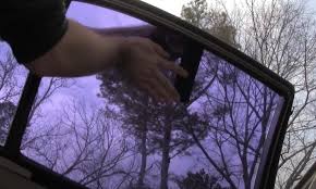 You won't want to get stuck with a car window goes down but can't go up as it can be very frustrating. How Do You Pull Up A Stuck Power Car Window