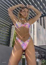 Tate McRae Nude and Sexy Photo Collection - Fappenist