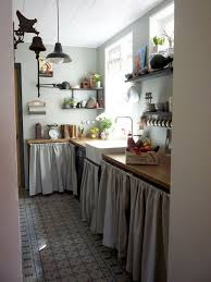 19 Marvelous Kitchen Cabinet Curtain As Beautiful And Neat Cover Kitchendesign Kitchenremodel Kitchenideas Cosy Kitchen Home Home Decor