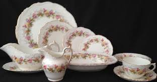 Coalport Marilyn dinnerware pattern
