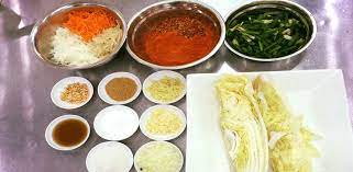 Siapa bilang bikin kimchi dirumah itu ribet ? Cara Buat Kimchi Mudah Guna Bahan Apa Ada Di Rumah