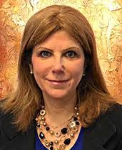 Dora Vell's Instagram, Twitter & Facebook