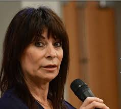 Toni Natalie's 'Keith Hypnotized Me Into Quitting Smoking' Story Disputed  by Ex-Husband Rusty