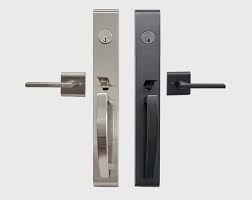 This entry door handleset includes 2 keys; Orion Long Plate Single Cylinder Entry Door Handleset Toronto Door Hardware Door Levers And Door Handles