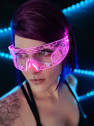 I did a Cyberpunk inspired cosplay yesterday! (By me at Faelia Cosplay) :  r/cyberpunkgame