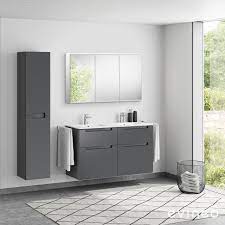 Mira waschbeckenschrank in nussbaum massiv. Zwei Waschbecken Im Badezimmer Sinnvoll Oder Luxus