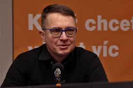 Roman šmucler, prezident české stomatologické komory. Smucler Zubar Nemusi Byt Na Kazde Vesnici Kazdy Treti Ale Muze Byt Cizinec Plus