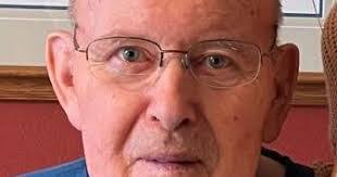 Calvin Casper's Instagram, Twitter & Facebook