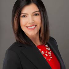 Lacy Schultz's Instagram, Twitter & Facebook