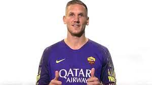 Find the perfect robin olsen stock photos and editorial news pictures from getty images. Transfer Pemain Resmi Robin Olsen Gantikan Peran Alisson Becker Di As Roma Goal Com