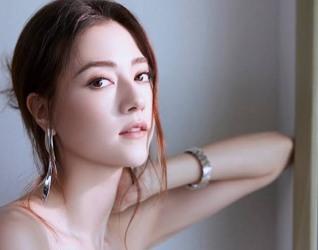 Na Nhiên khoe body quá cháy, chân dài miên man đúng chuẩn cực phẩm