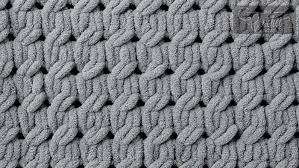 Blankets are the perfect project for both beginners and more experienced knitters! Cable Bernat Blanket Ez Stitch The Crochet Crowd