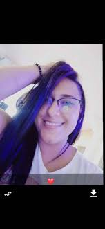 Is anyone planning to cross the border from Colombia to Venezuela by bike?