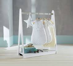 Portant Et Gigoteuses Chambre Bebe Babyspace Www Vertbaudet Fr Collection Automne H Muebles Para Ninos Percheros Para Ninos Decoracion Habitacion Nino