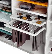 I guardaroba ti permettono di organizzare vestiti, scarpe, cinture, foulard e gioielli in modo pratico e con stile. Accessori Per Armadi Su Misura Mercantini Armadi Su Misura Armadio Armadio Guardaroba