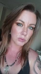 Amanda Heaton's Instagram, Twitter & Facebook