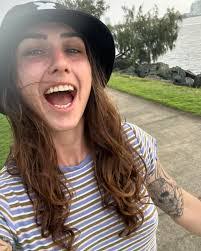 Louise Roth's Instagram, Twitter & Facebook