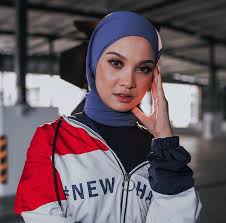 Nabila razali | vroom vroom (official music video). Dah Buat Teaser Tapi Nabila Razali Kecewa Tak Ramai Tonton Vroom Vroom Sensasi Selebriti