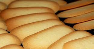Bila tak punya loyang khusus untuk memanggangnya, anda tetap bisa pakai loyang biasa yang telah dialasi baking paper atau dioles. Kue Kering Lidah Kucing Sederhana Keeprecipes Your Universal Recipe Box