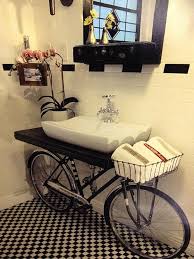 23 Idees Originales De Recyclage De Vieux Objets 2tout2rien Deco Salle De Bain Deco Maison Idees Pour La Maison
