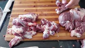 Kuzu Kusbasi Kesme Kavurmalik Etin Hazirlanisi Etli Yemek Tarifleri Yemek Tarifleri Yemek