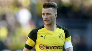 However, this renowned football player has rocked a faux hawk and a textured slick back in the past. Sportmob Top Facts About Marco Reus The Prince Of Westfalen