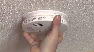 It may turn a short distance and then simply pull straight down. Changing Batteries In Smoke Co Detectors Youtube