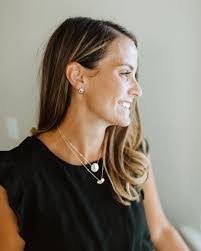 Rebecca Paynter's Instagram, Twitter & Facebook