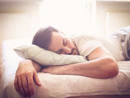 Cerita yang diberikan dari film secret in bed with my boss adalah tentang perjuangan izzy pucelle bekerja di sebuah perusahaan. Sleeping On An Empty Stomach What Happens When We Go To Bed On An Empty Stomach