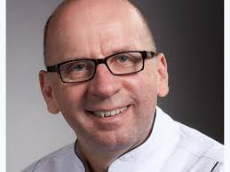 Mark Kahl's Instagram, Twitter & Facebook