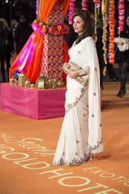 Modalitatea de contestare a deciziei si formularele aferente pentru reclamatie administrativa (refuz si netrimitere in termen asigurarea calităţii. Stars Shine At Royal Film Premiere For The Second Best Exotic Marigold Hotel Asian Culture Vulture Asian Culture Vulture