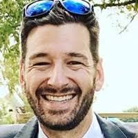 Andrew Burdick's Instagram, Twitter & Facebook