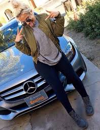 Mercedes Benz Of Encino Model Benzofencino Mercedes Bomberjacket Timbs Timberland Blonde Fashion Cute Outfits Fall Winter Outfits