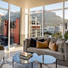 Official city tour on the double decker hop on, hop off bus, day tours to cape point and the wine country, cruises and much more! Hotel Hyatt Regency Cape Town Kaapstad Trivago Nl