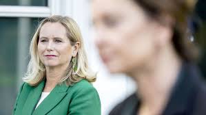 Den Haag: Niederlande: Entwicklungshilfe ja