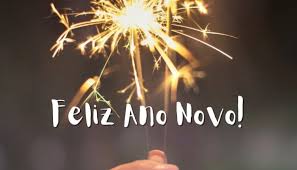 Então mais um ano chega ao fim, e é hora de começar o novo ano com amor, alegria, positividade e esperança. Mensagens De Ano Novo 2021 Imagens Lindas Para Compartilhar