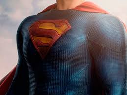 Clark however, is at the hospital bedside of his wife lois, since she's in a coma, but zelo says the monitors have a. First Image Of The New Superman Costume For The Superman Lois Series
