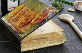 These handwritten recipe gift ideas will let you share your family's most treasured recipes without worry of damaging the original copy. Old Fashioned Recipes 15 Bloggers Favorites Good In The Simple