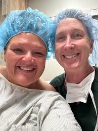 The BEST BARIATRIC DR UNDER THE SUN! Dr Lee Schmitt at Alabama Weight Loss  Surgery is AMAZING!!!! If you have ever thought about Bariatric Surgery, I  HIGHLY SUGGEST YOU GIVE HIM A