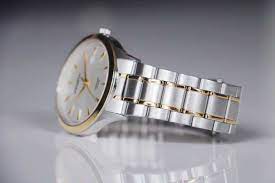 Besides good quality brands, you'll also find plenty of. The Characteristics Of A Good Quality Watch