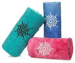 However, there are several things you can do to prevent color bleeding from occurring in the first place. 5 Best Yoga Towels 2020 Every Yogi Will Envy You For