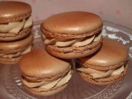 Ganache Montee Aux Marrons 100 G De Chocolat Blanc 50 G 150 G De Creme Liquide 75 G De Creme De Marron Quelques Recette Macaron Garniture Macaron Macaron
