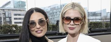 Demi Moore y Lucy Boynton tienen los looks que las chicas más elegantes y  clásicas se ponen sin parar