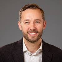 Derek Galin's Instagram, Twitter & Facebook