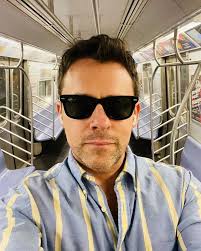 if you cant dial 911 with 8 stab wounds i suggest you flirt with your own  man.